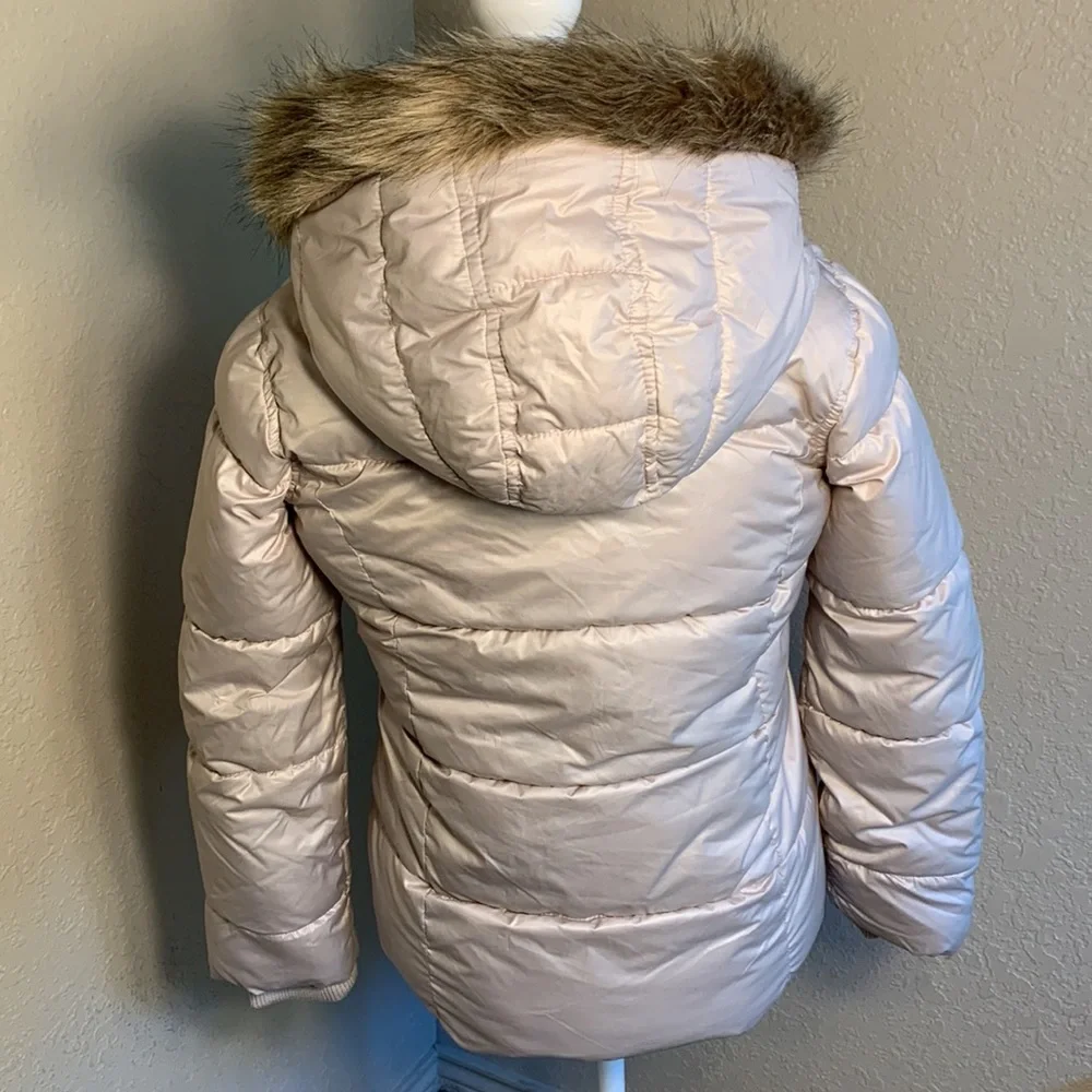 Old Navy Girls Puffer Jacket - Picture 4 of 7